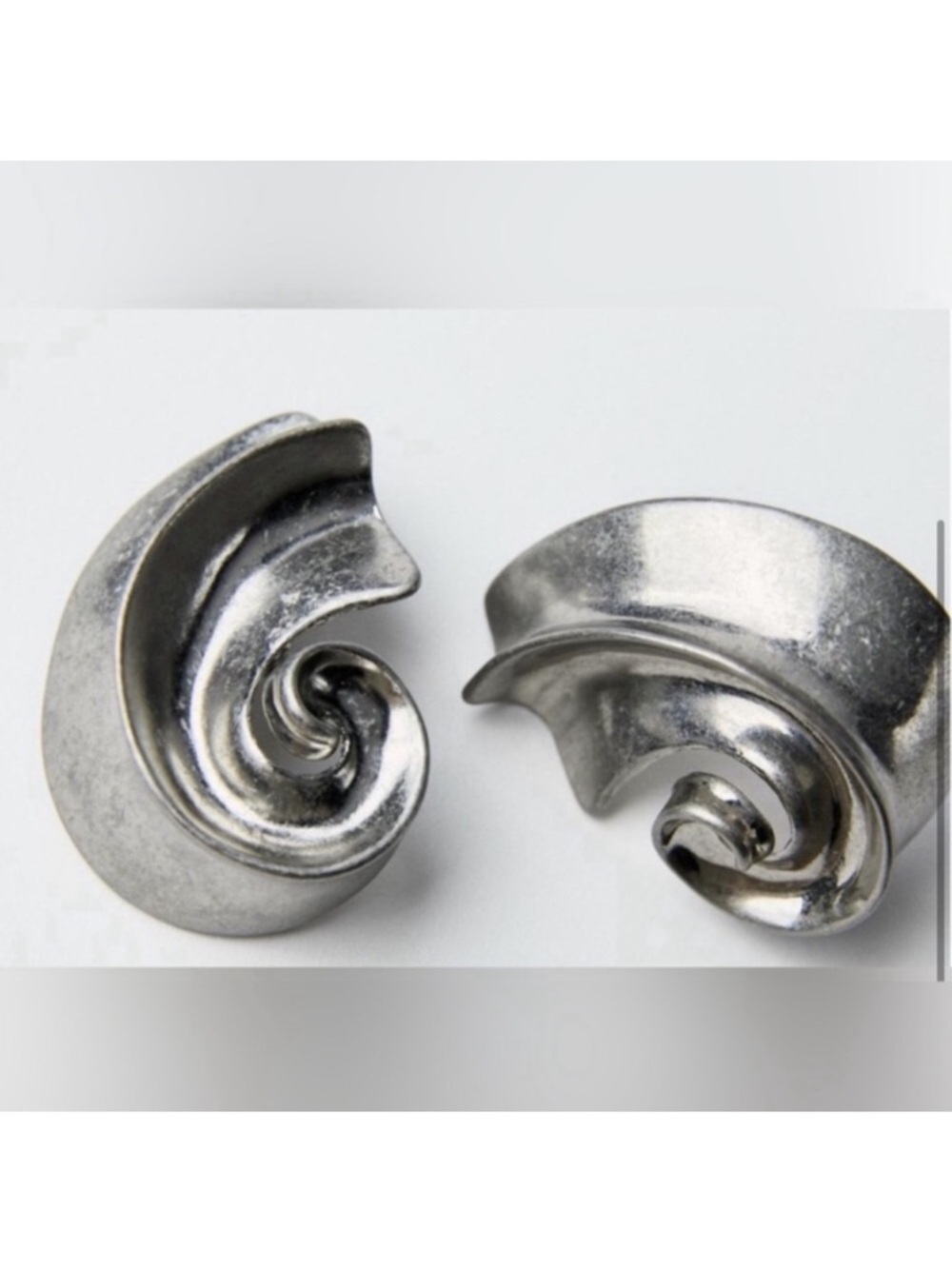 Silver semicircular earrings New